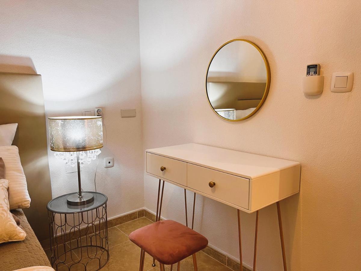Holiday Suite Fragata Torrevieja Exteriér fotografie