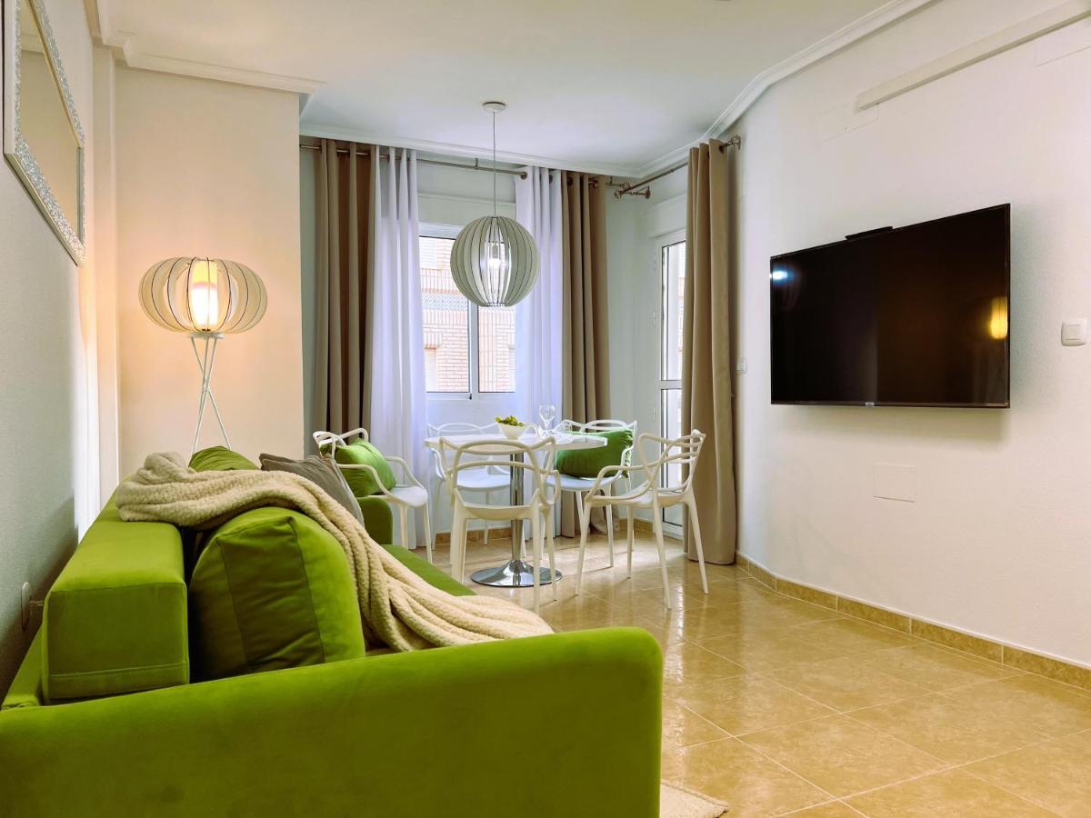 Holiday Suite Fragata Torrevieja Exteriér fotografie